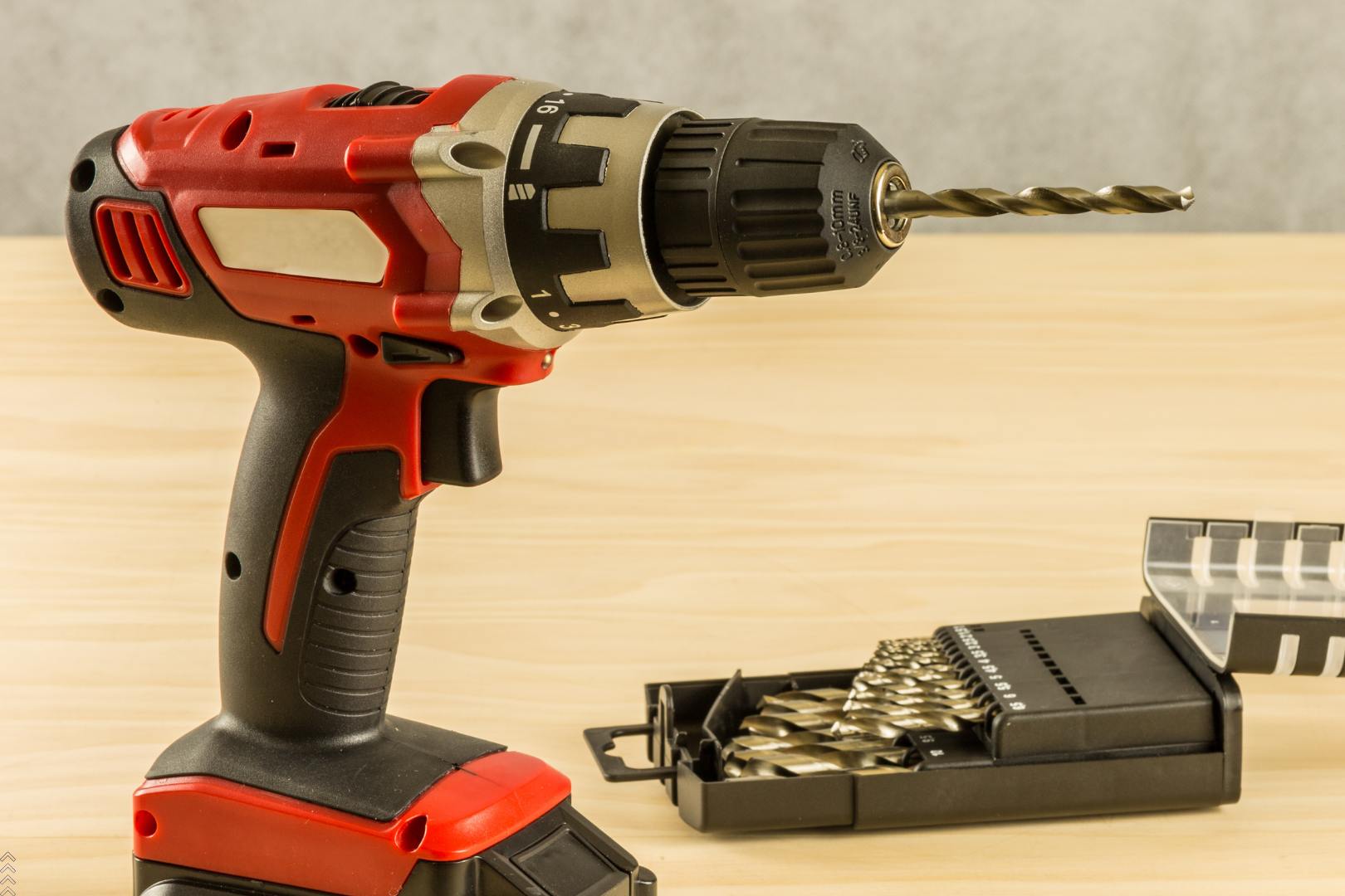 furadeiras e parafusadeiras