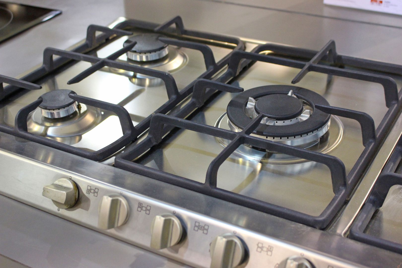 Como limpar os queimadores do fogao a gas