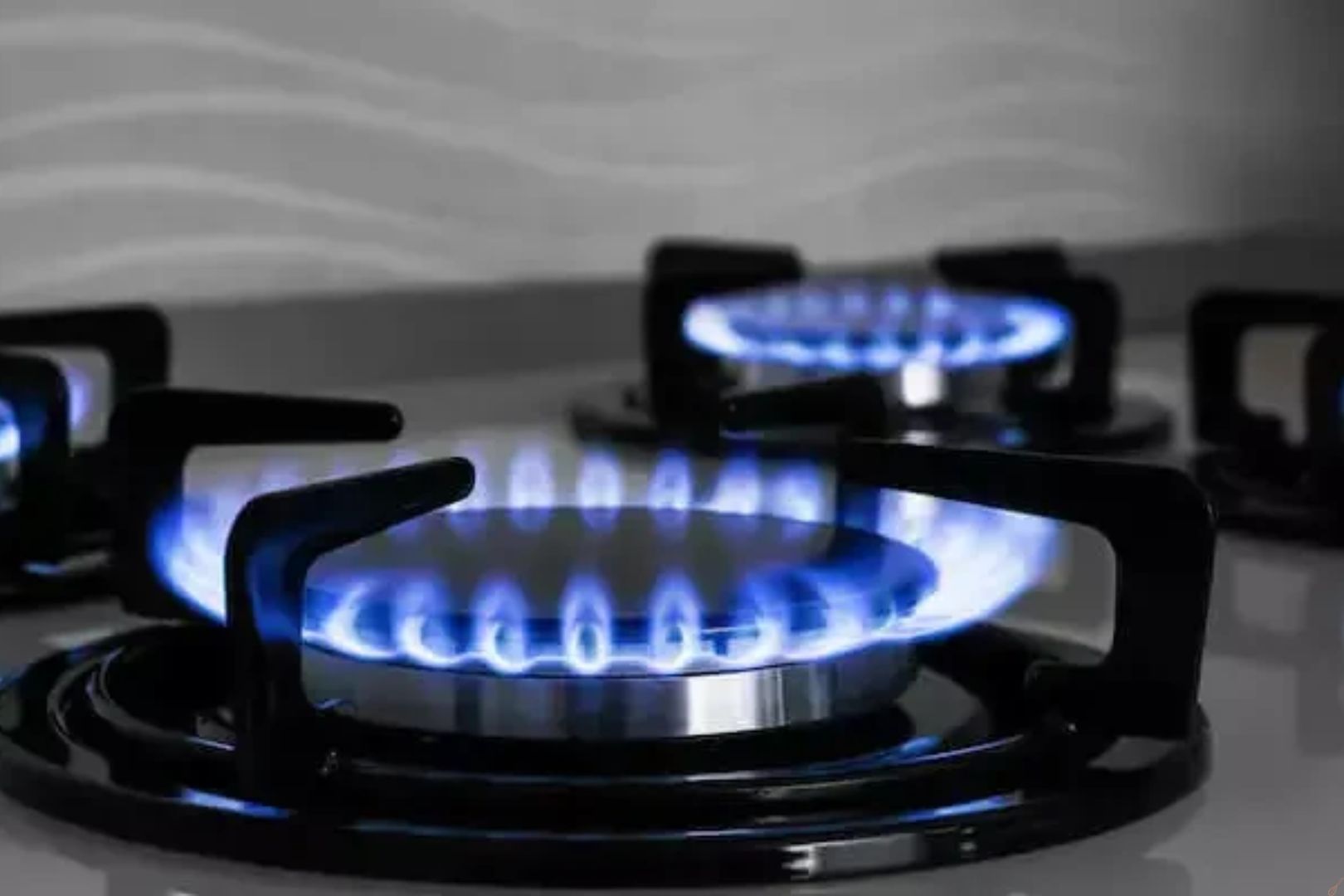 diferenca entre fogao a gas e eletrico